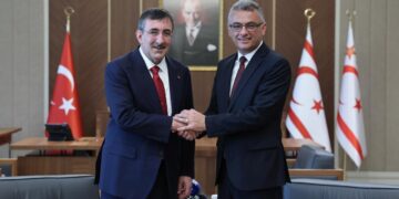 Türkiye’den, KKTC’ye kritik ziyaret! Erhürman açık açık ilan etti