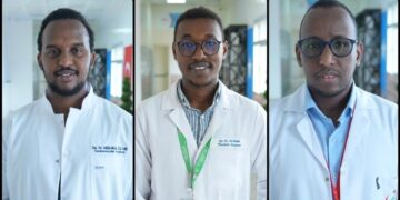 Türkiye’den mezun 3 doktor ülkelerine umut oldu