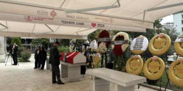 Ünlü oyuncu Arif Erkin Güzelbeyoğlu son yolculuğuna uğurlandı