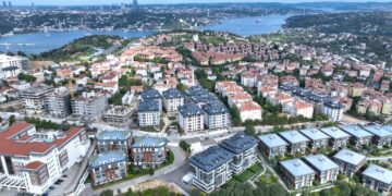 Üsküdar’da yarısı bizden ile alan bazlı örnek dönüşüm! ‘Yarısını devlet ödüyor zaten’