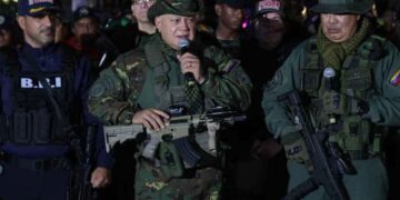 Venezuela’da askeri tatbikat: “ABD tehdidine kayıtsız değiliz”