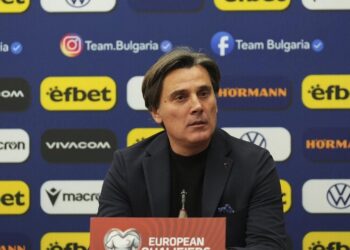 Vincenzo Montella’dan Berke Özer’e sert sözler: Ülkemizi ve onurunu temsil ediyoruz
