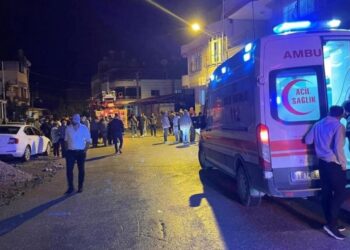 Yangın çıkan fırında tüp patladı: 9 yaralı