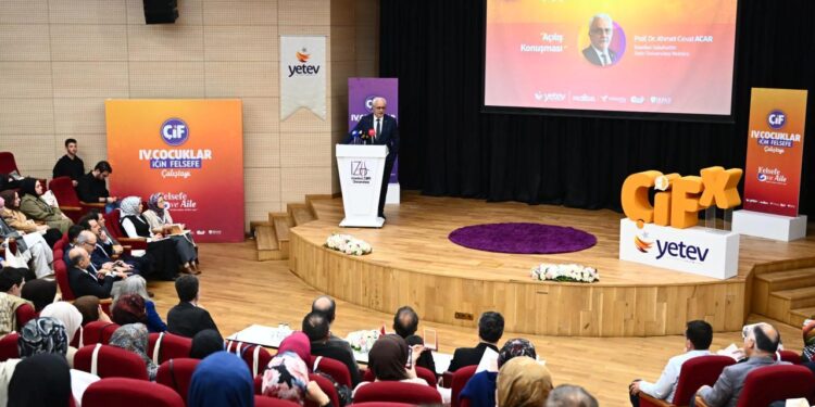 YETEV’in “4. Çocuklar İçin Felsefe Çalıştayı” İstanbul’da düzenlendi