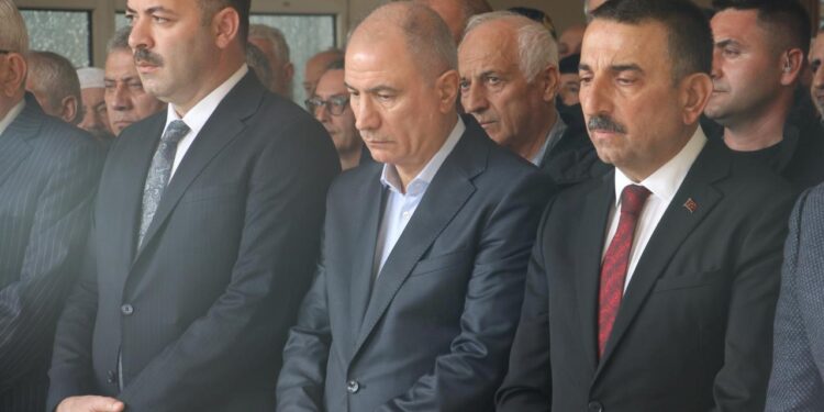 AK Parti Genel Başkanvekili Ala’nın eniştesi son yolculuğuna uğurlandı