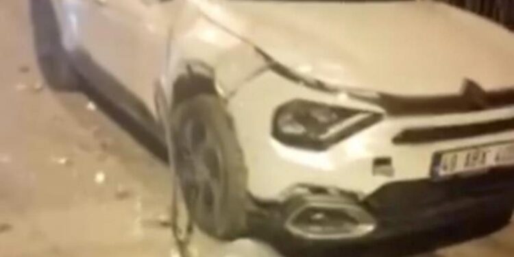 Alkollü sürücü 5 araca çarparak kaçtı