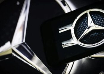 Alman otomobil devi Mercedes-Benz’in kârı yüzde 50 düştü!