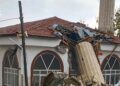 Ankara’da fırtına koptu: Namaz vaktinde minare yıkıldı