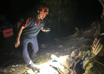 Antalya’da dağlık alanda mahsur kalan Ukraynalı kadın kurtarıldı