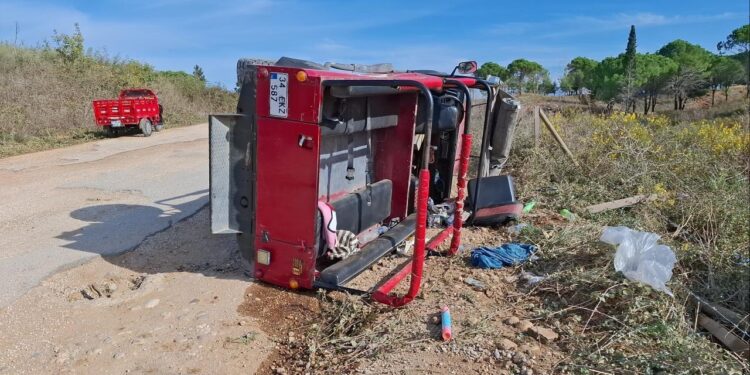 Antalya’da safari aracı devrildi: 9 turist yaralandı
