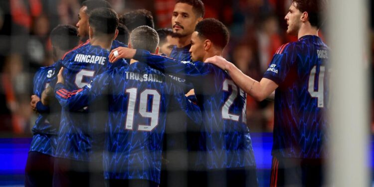 Arsenal’ın Devler Ligi’nde bileği bükülmüyor