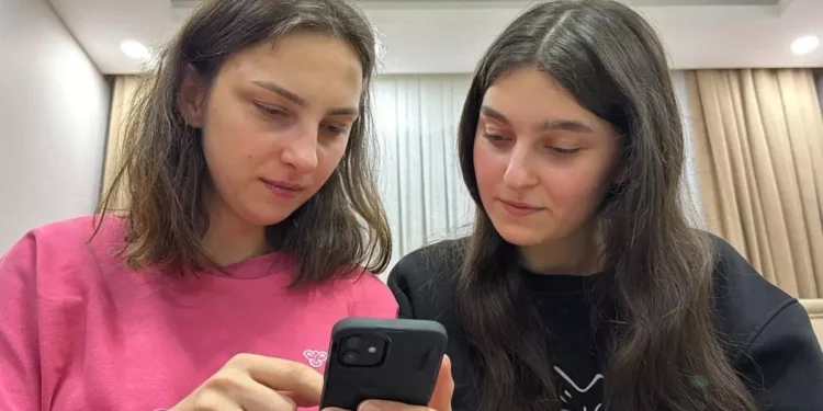 iPhone’da Sorun Var: Artvinli Kardeşler Şikayetçi Olacak