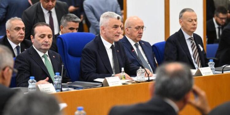 Bakan Bolat: Ağustos ayı cari hesap 5.5 milyar dolar ile tüm zamanların rekorunu kırdı!