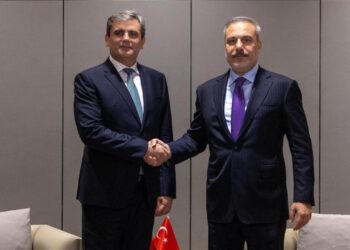 Bakan Fidan Karadağlı mevkidaşı İbrahimovic ile görüştü