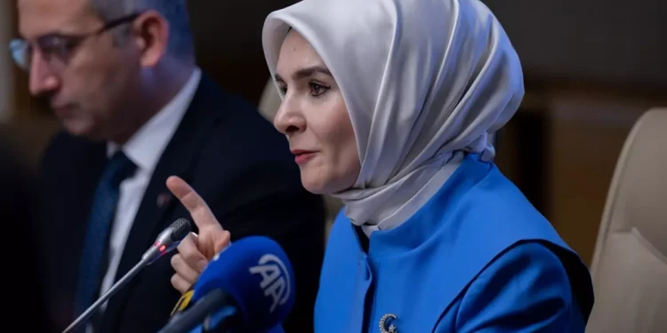 Bakan Göktaş’ı Çileden Çıkartan Talep: Seçmece Çocuk