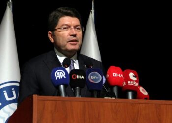 Bakan Tunç: Yolumuza güçlü adımlarla devam edeceğiz!