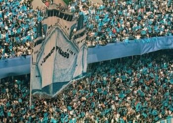 Beşiktaş taraftarından ‘Sumud Filosu’ koreografisi