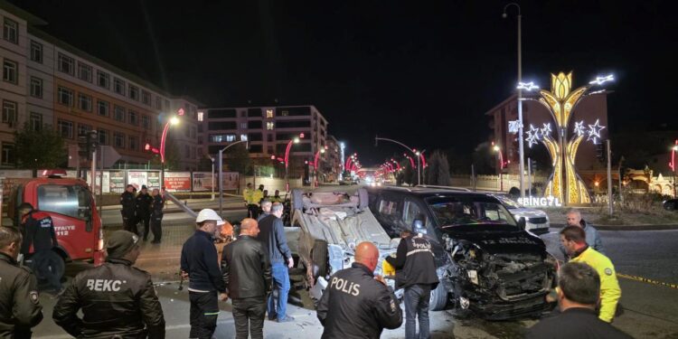 Bingöl’de trafik kazasında 4 kişi yaralandı