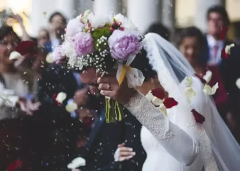 Düğün Geleneği Değişti: Davetiyelerde Artık IBAN Var