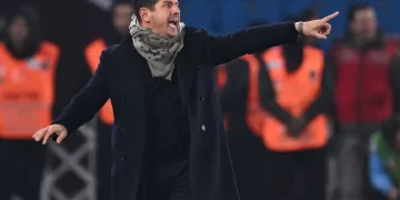 Maç Sonu İsyan: Belözoğlu Galatasaray Farkını Sordu