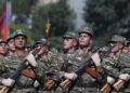 Ermenistan’da zorunlu askerlik süresi kısaltıldı