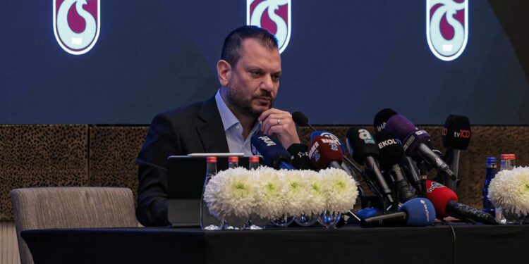 Ertuğrul Doğan’dan taraftarı yıkan transfer yanıtı: ‘Mümkün değil’