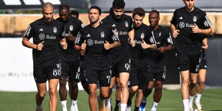 Eski Beşiktaşlıdan Arat yönetimine tepki: Beni nazikçe bir kenara koydular