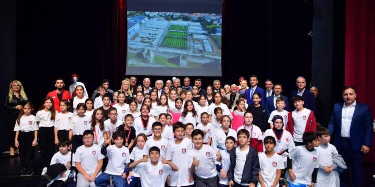 Fatih Belediyesi’nden amatör spor kulüplerine büyük destek