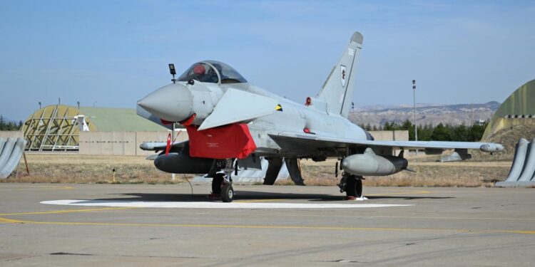 FETÖ’cü isim Eurofighter’ı sindiremedi! “İngiltere son derece dar görüşlü davrandı”