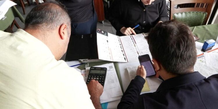 Galata’da turistlere 59 bin lira hesap çıkaran restorana kesilen ceza belli oldu