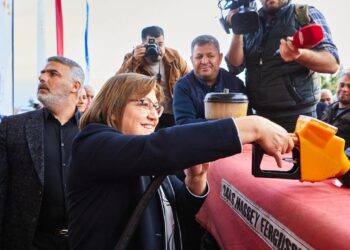 Gaziantep Büyükşehir’in mazot desteği başladı