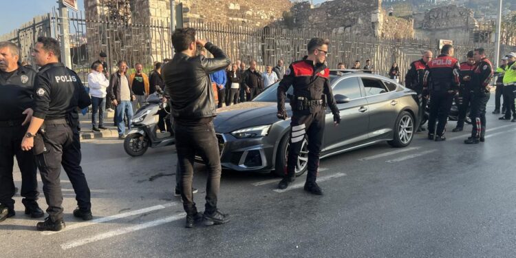 Husumetlisi tarafından silahlı saldırıya uğradı: 1 ağır yaralı