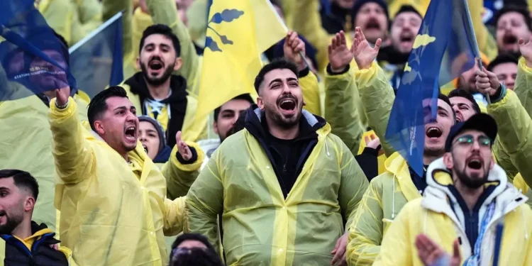 Yağmurluklar kasayı doldurdu, Fenerbahçe kazandı