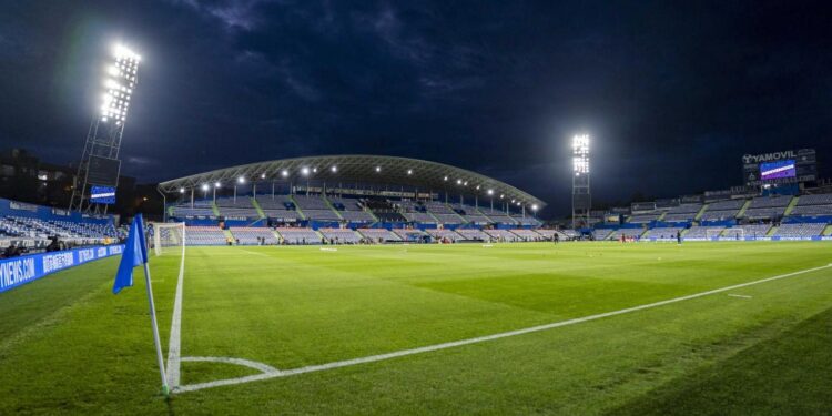 İlk yarıda 4, ikinci yarıda 7 gol attılar: İspanyol takım rakibine acımadı