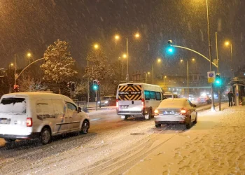 İstanbul’da ağır taşıtların ve kuryelerin trafiğe çıkışı yasaklandı