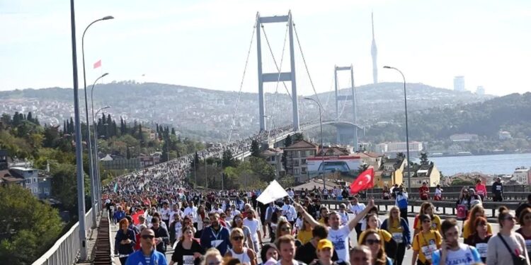 İstanbul Maratonu nedeniyle kentte pazar günü bu yollar trafiğe kapalı