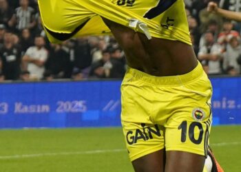 Jhon Duran primi alır almaz yaptığı hareketle yönetimi mest etti