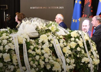 Katliamın merkezi Faşir’de son günlerde 62 binden fazla kişi yerinden edildi