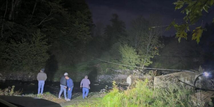 Kaybolan anne ve oğlu, her yerde aranıyor