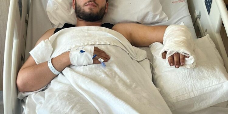 Köpeğin kafasından ve kolundan ısırdığı adam dehşet anlarını anlattı
