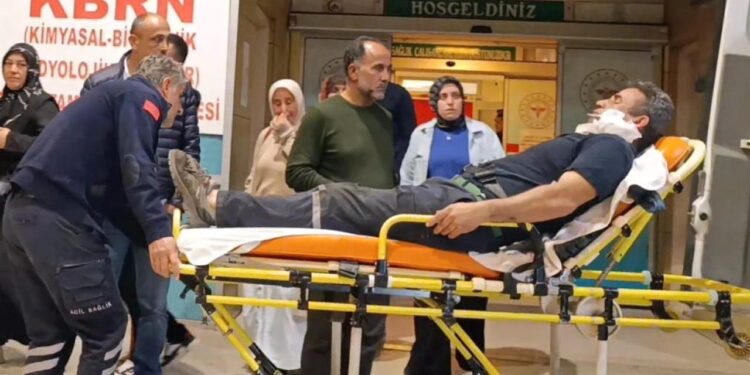 Korkunç kaza! Demir parçası yüzüne saplandı