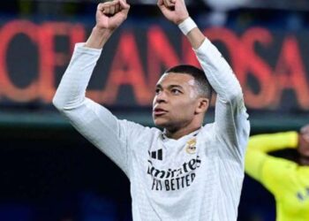 Kylian Mbappe’nin rüyası gerçek oldu! 31 golle ‘Altın Ayakkabı’ ödülünü kazandı