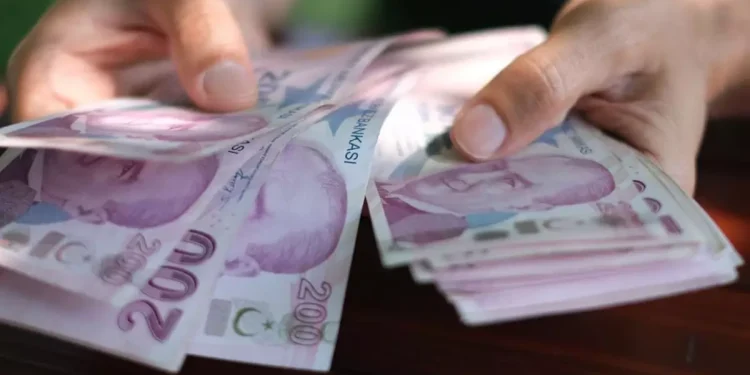 Maaş Zammına Tepki, Emeklilere Yeni Umut Getirdi