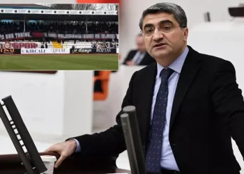 Mersin Milletvekili Ekmen, maçtaki pankarta tepki gösterdi