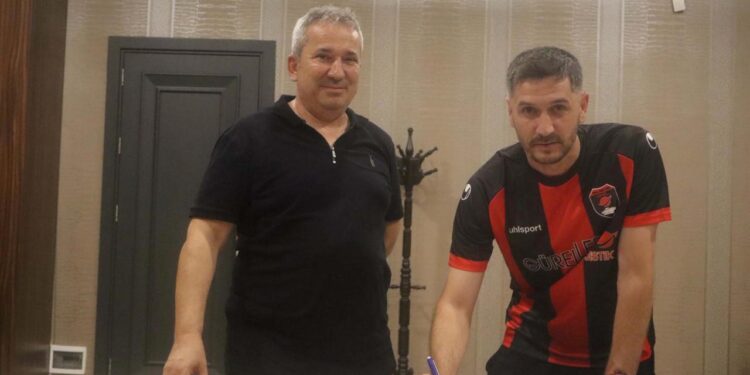 Maçtayken hastaneye kaldırılmıştı: Denizli’nin futbolcusu anjiyo oldu