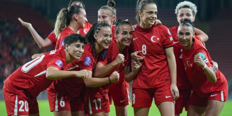 Milli Takım’dan 3 gollü müthiş zafer! Uluslar B Ligi’ndeyiz