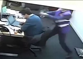 Skandal İddia Sonrası Müdürden İngiliz Anahtarlı Saldırı