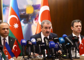 Mustafa Destici: Ermenistan, Türkiye ve Azerbaycan’la anlaşmak zorunda