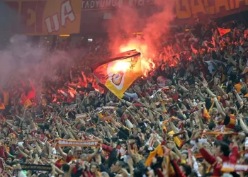 Galatasaray’ın yeni transferi İstanbul’da resmen ilan edildi