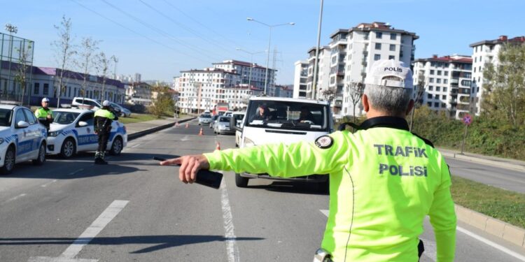 Ordu’da bir haftada 20 binden fazla araç ve sürücüsü denetlendi